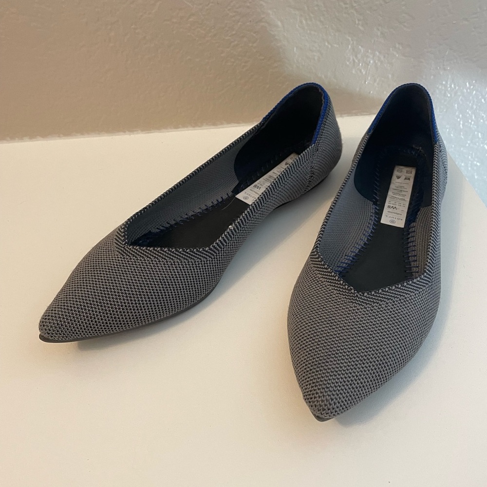 Dark Gray Rothy’s the Point size 8